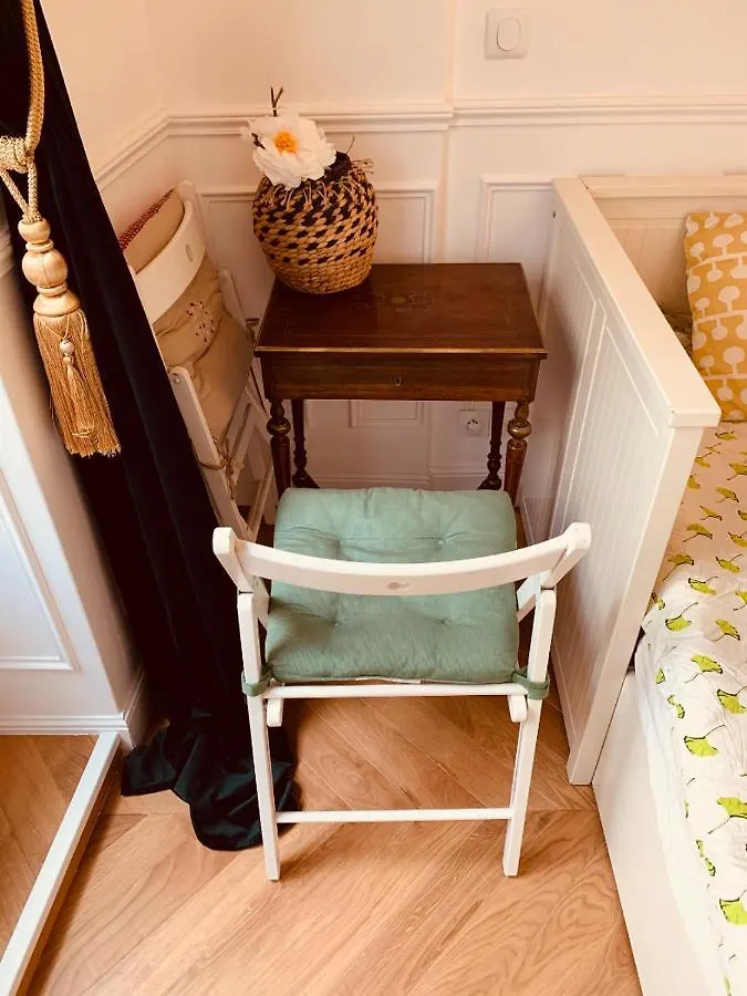 Parisian Style Appartment Private Room With Shared Bathroom Near Bastille And Gare De Lyon 0*, París